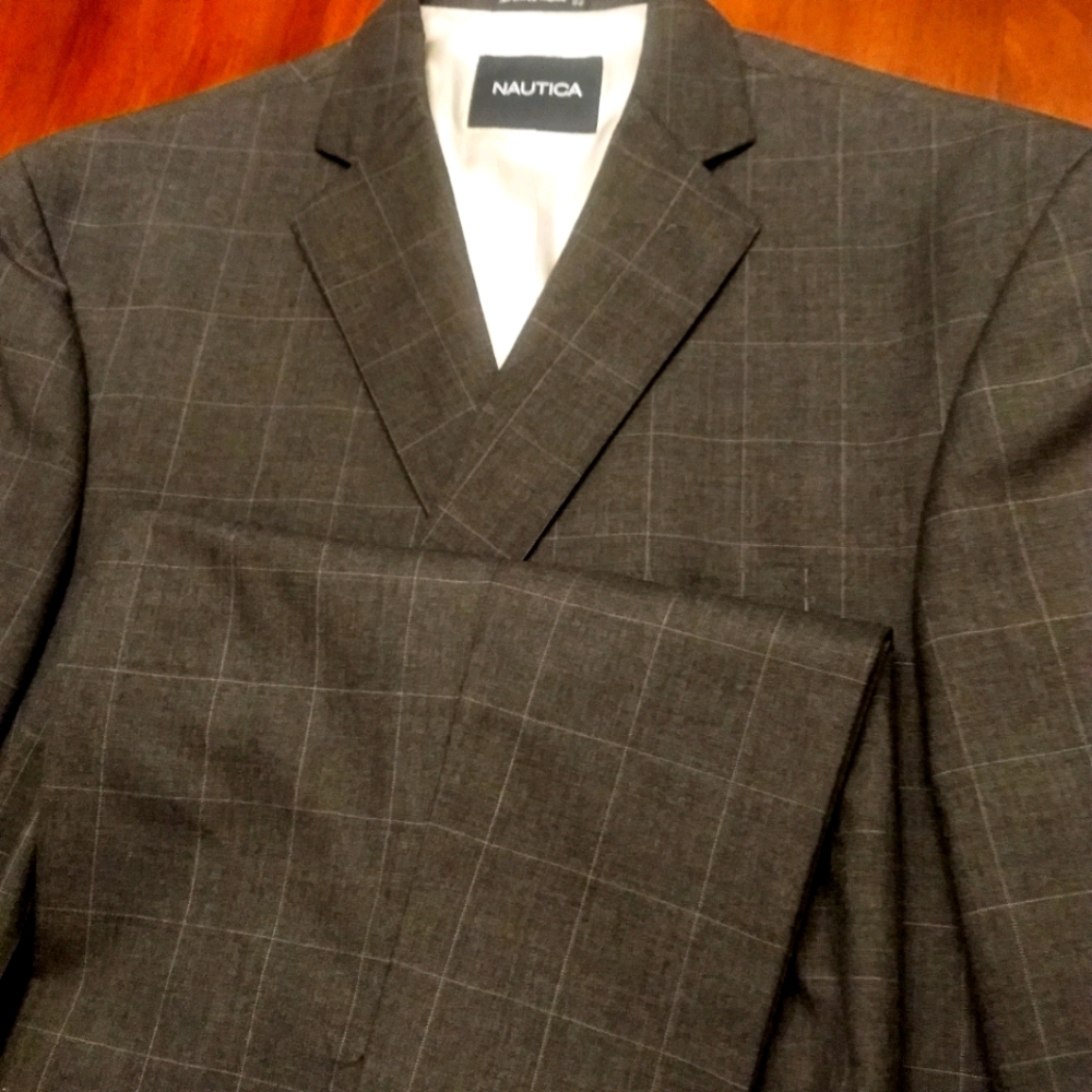 Nautica Mens Suit